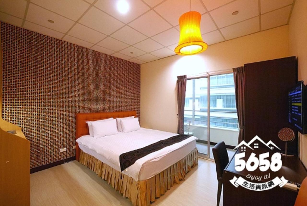 85 Eagle Hotel Kaohsziung Kültér fotó