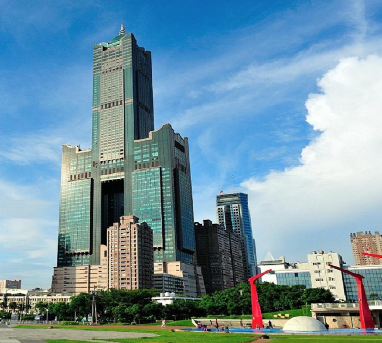85 Eagle Hotel Kaohsziung Kültér fotó